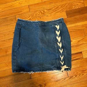 Jean skirts with details